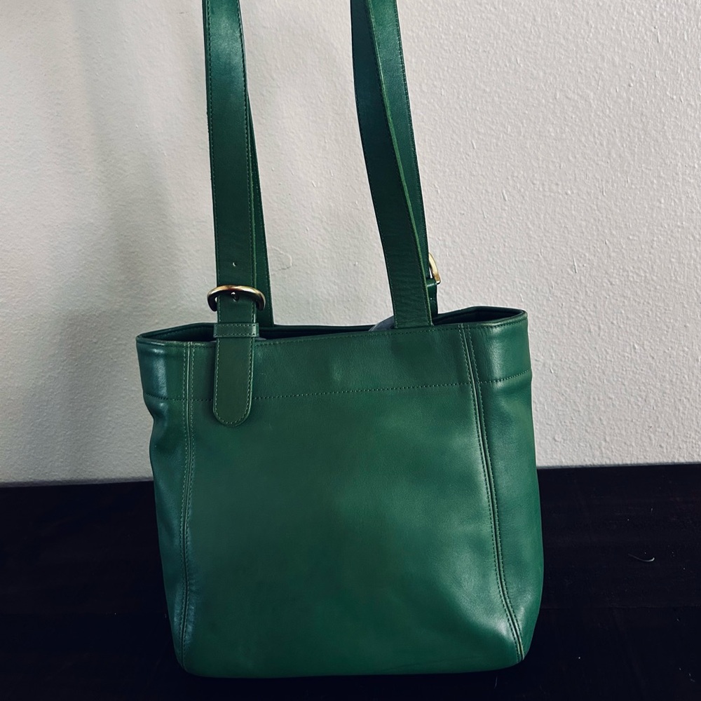 Coach Green Leather Shoulder Tote